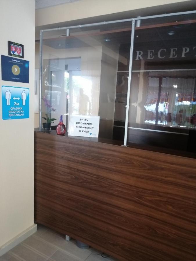 פרימורסקו Hotel Sapphire מראה חיצוני תמונה